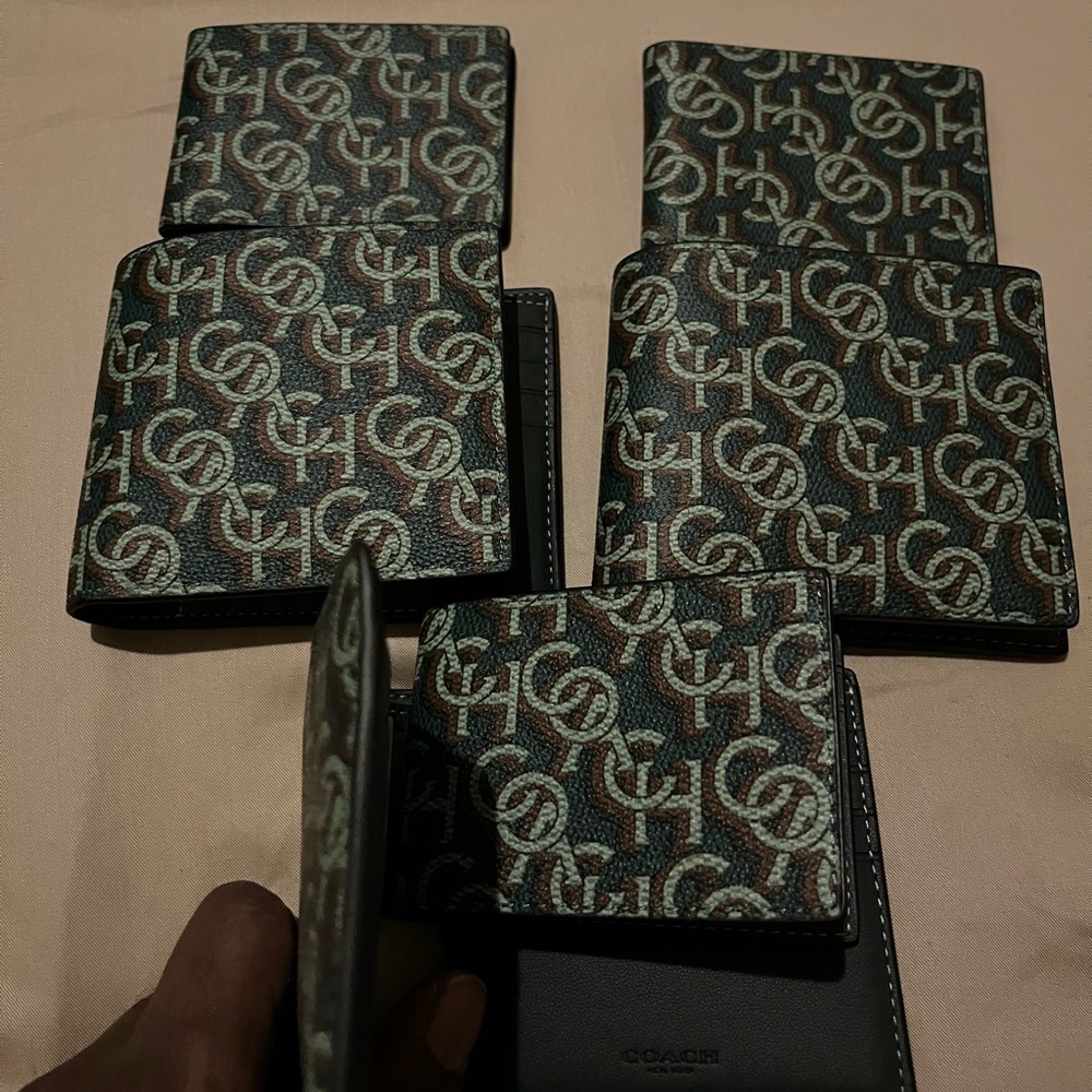 Coach wallets and card holders 2/1